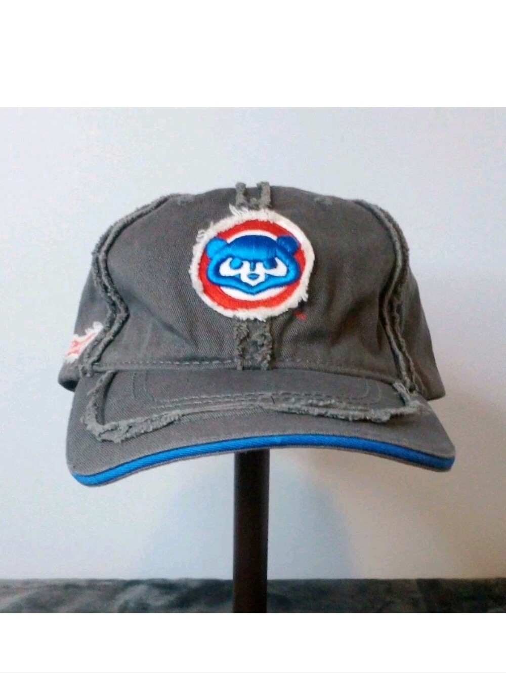 Chicago Cubs Budweiser Melonwear Distressed Gray Strapback Hat